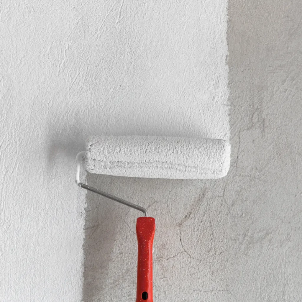 Pourquoi opter pour une peinture anti-tache dans vos pièces de vie